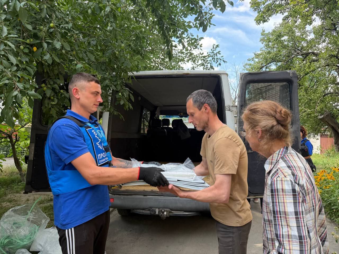 33 родини із Шостки отримали допомогу на відновлення пошкодженого житла