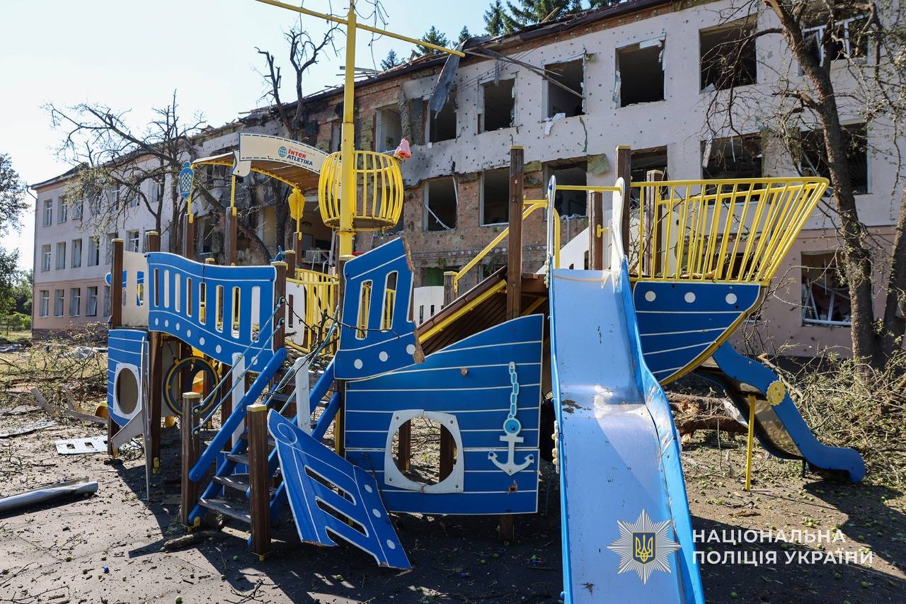 Росіяни вбили 1,5-річну дитину та ще чотирьох мирних жителів області, поранено майже тридцять людей, серед них – діти + Фото