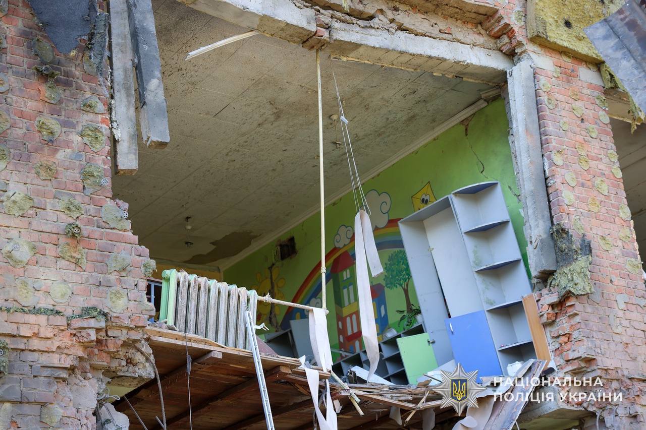 Росіяни вбили 1,5-річну дитину та ще чотирьох мирних жителів області, поранено майже тридцять людей, серед них – діти + Фото