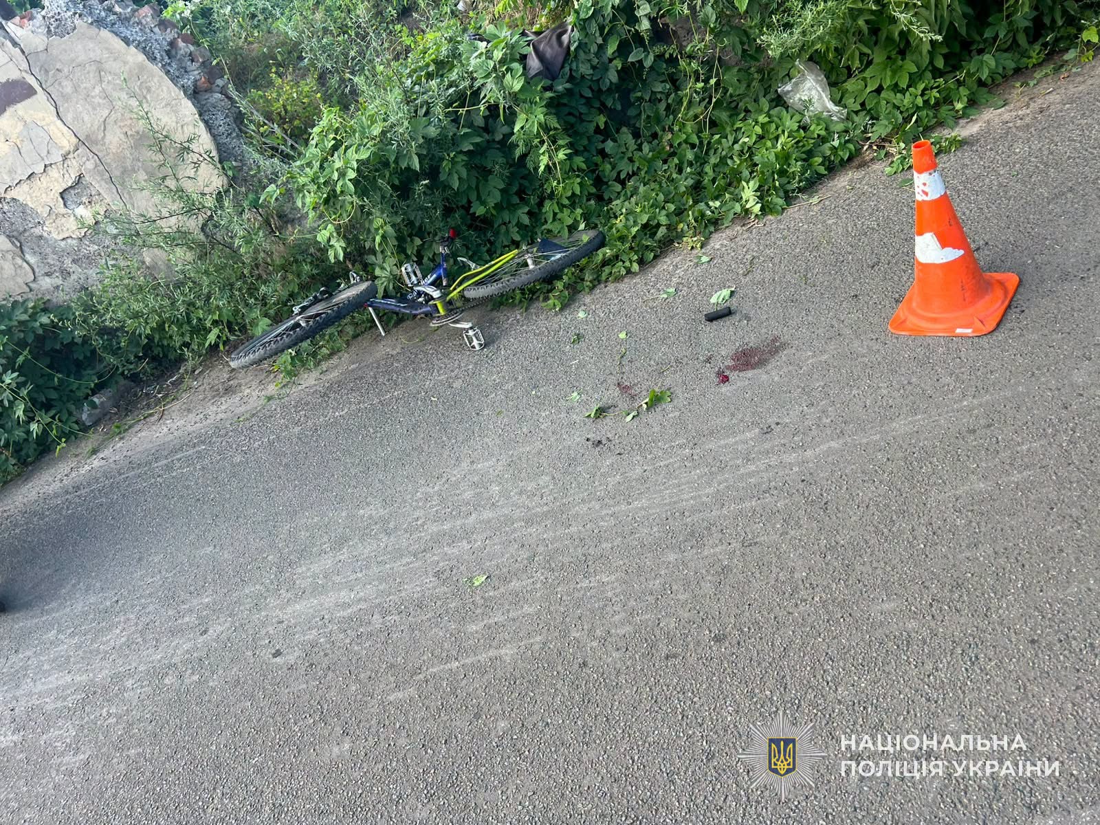 Одна людина загинула, ще двоє – травмовано: поліція розслідує три ДТП на Сумщині