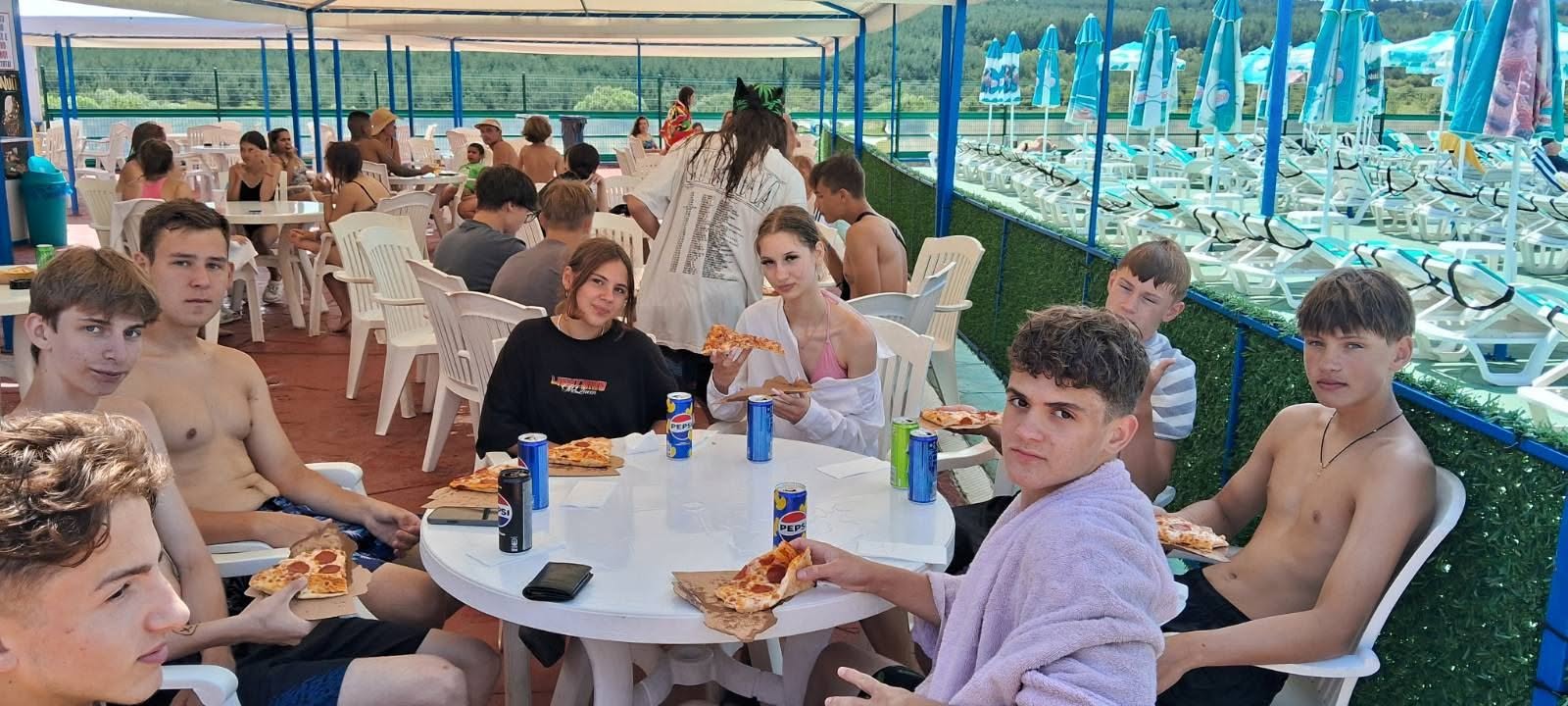 45 дітей учасників бойових дій та загиблих захисників із Сумщини відпочили в Болгарії
