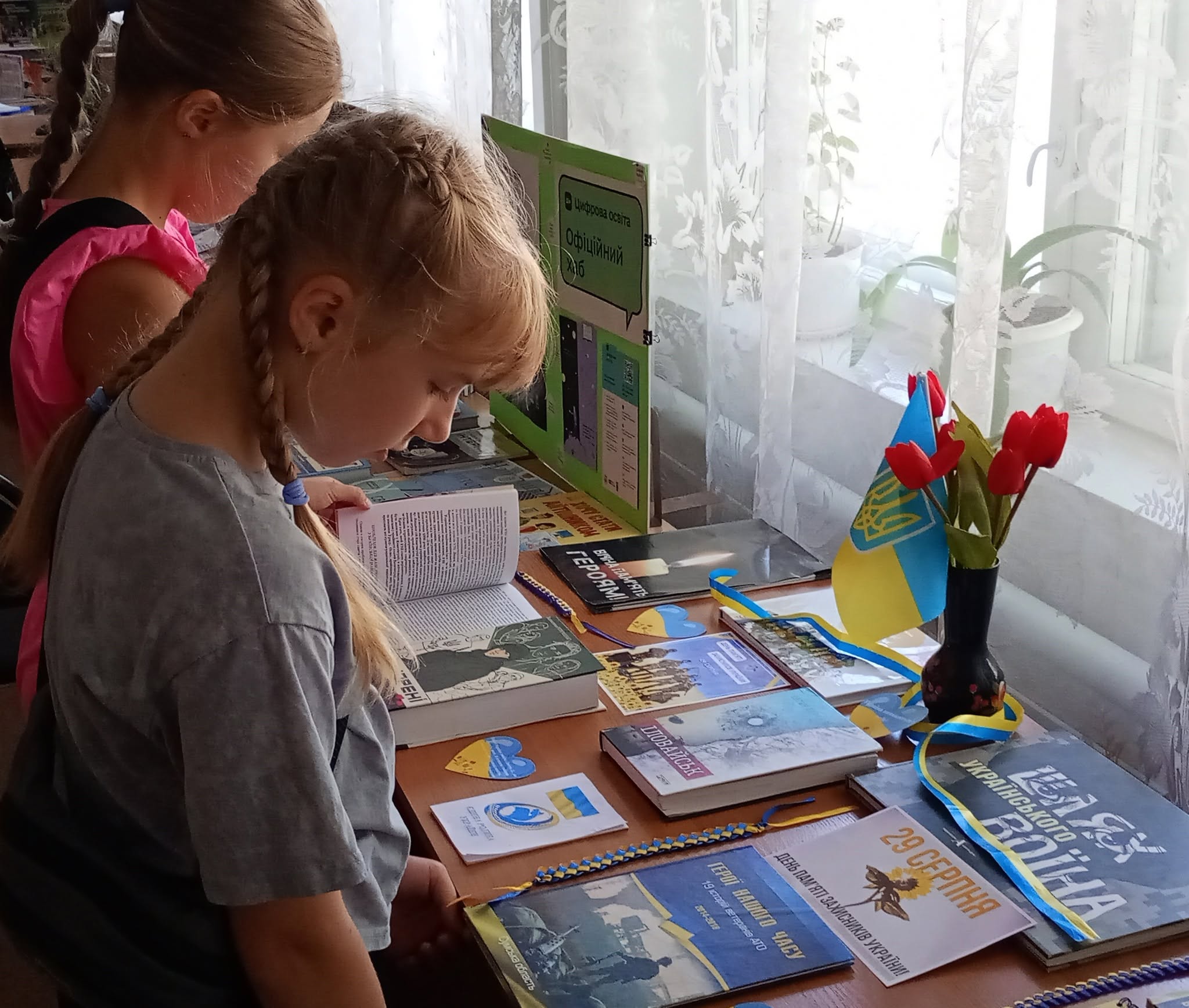 Пам’ять має жити й передаватися наступним поколінням: шосткинські діти долучилися до вшанування полеглих Героїв