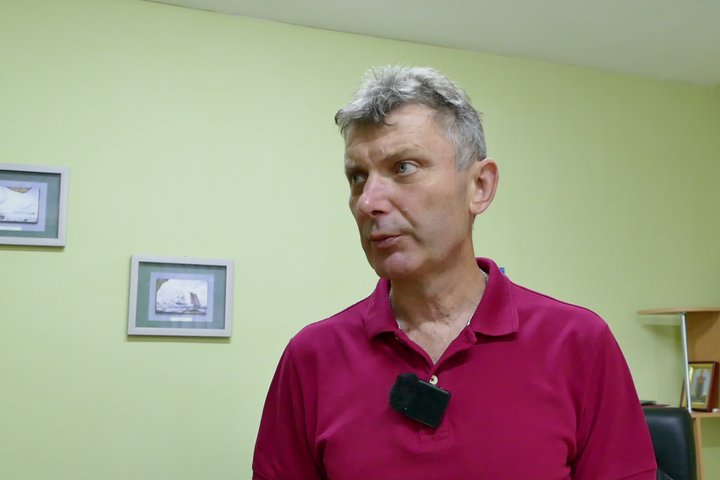 Світло вмикається за пів секунди: Шосткинська ЦРЛ отримала гібридну систему живлення
