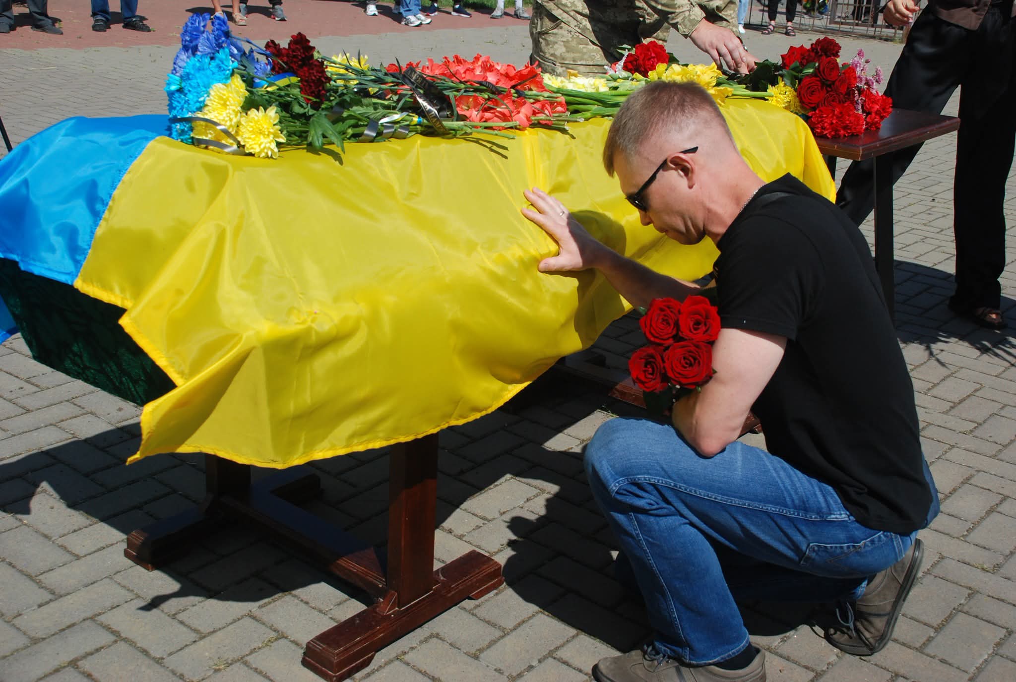 Шосткинщина попрощалася із захисником Олександром Редьком