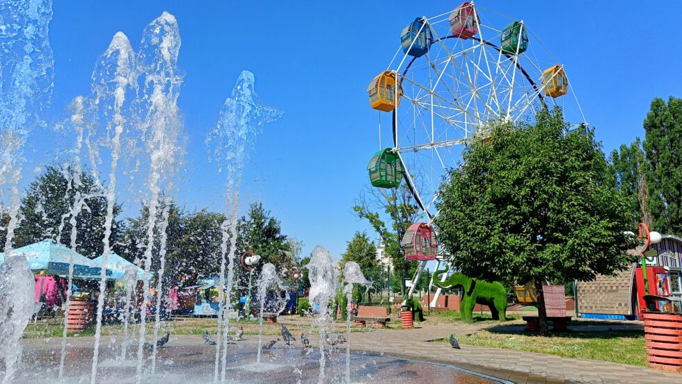 Уночі на Сумщині прогнозують сильний вітер та дощ з грозою