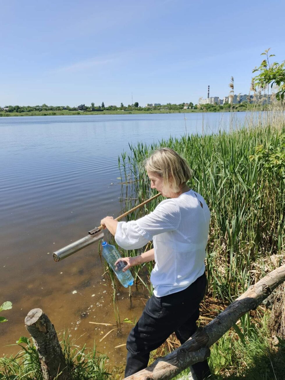 Вода в озері Галенківське безпечна для відпочинку на водоймі