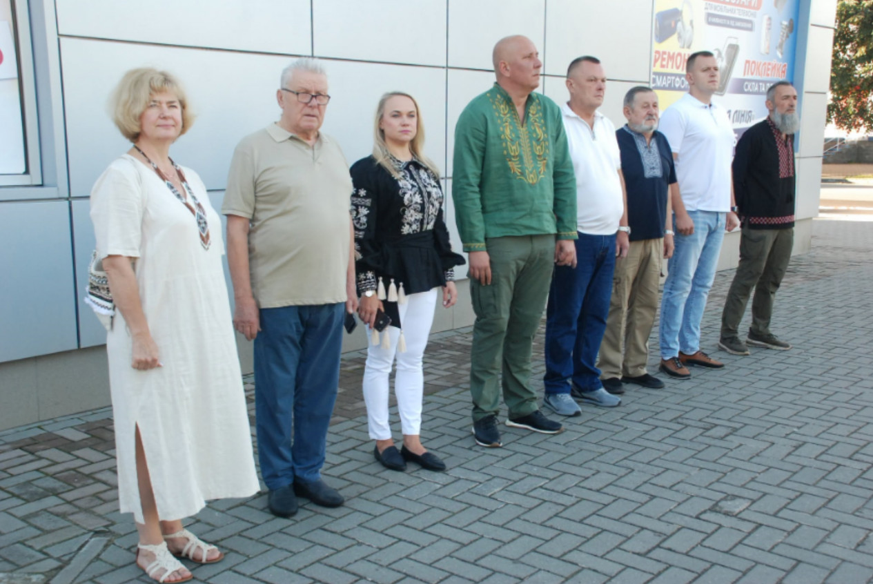 У Шостці відзначили День Державного Прапора + Фото