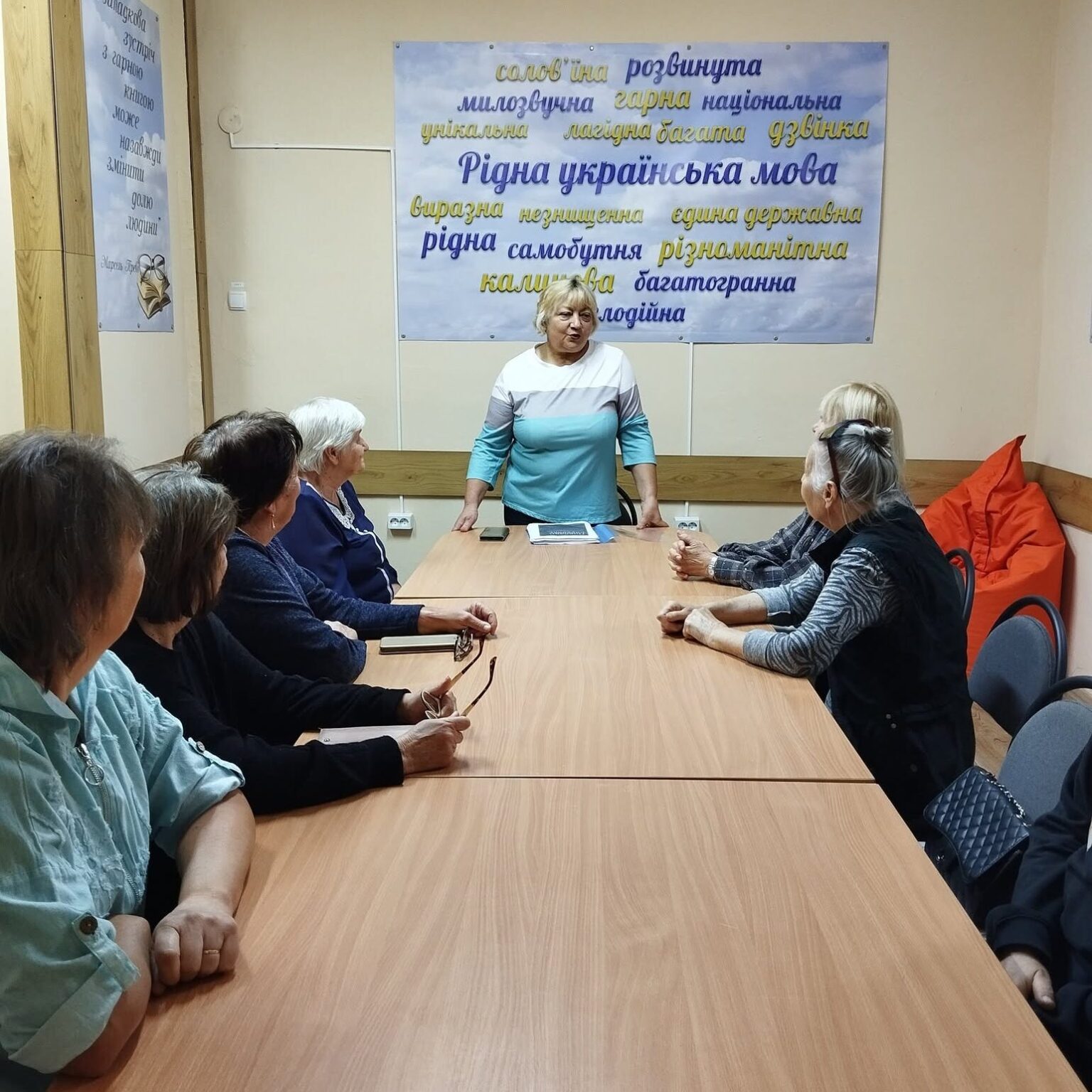 «Ало, це з банку»: у Шостці розповіли, як не потрапити на гачок шахраїв