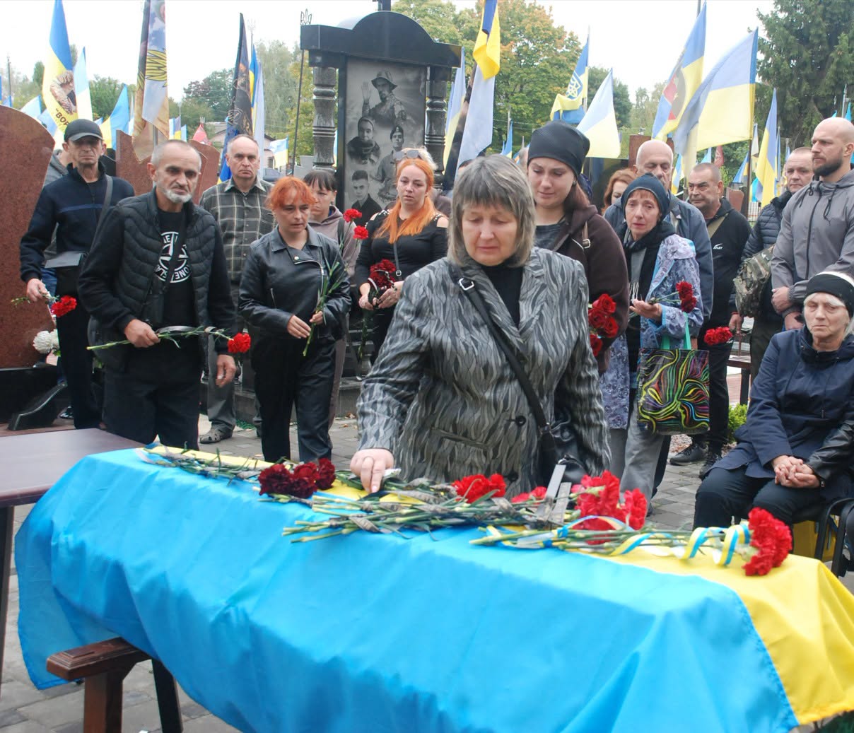У Шостці попрощалися із 44-річним захисником Богданом Бабинцем