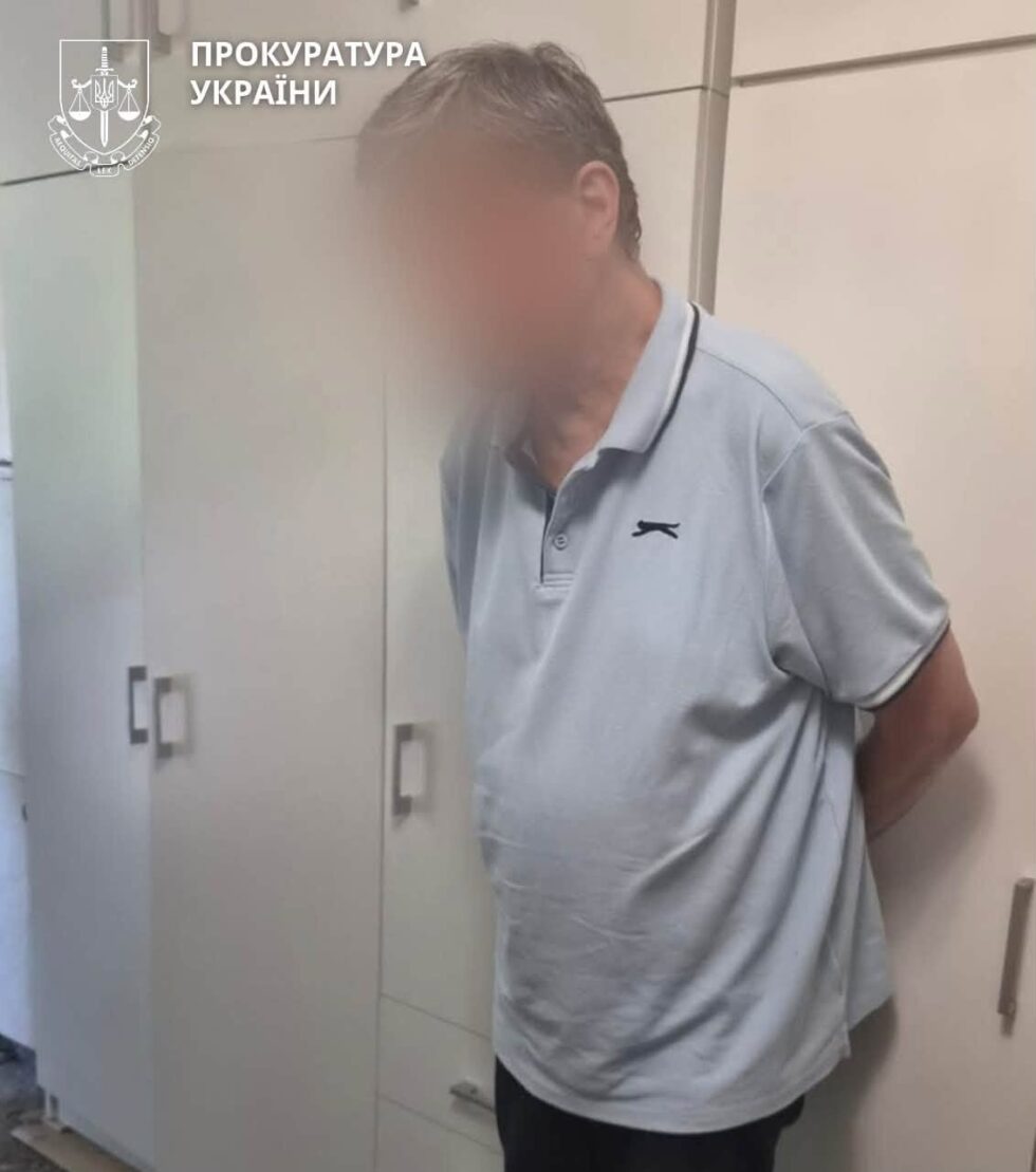 59-річний житель Сум у чатах заперечував окупацію України російськими військами: йому повідомили про підозру