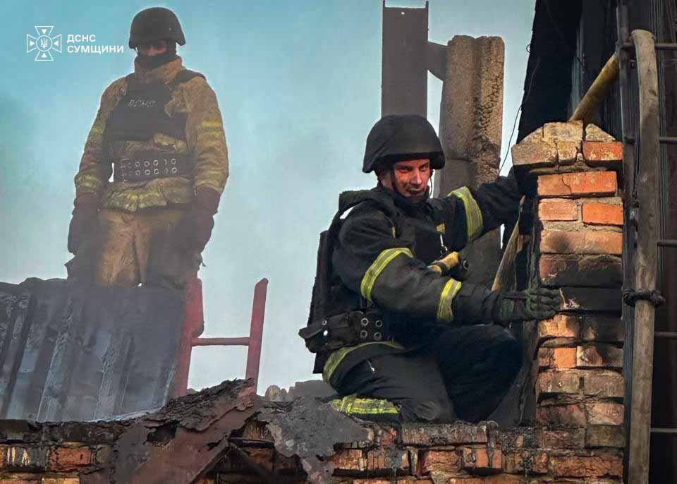 Вночі ворог наніс удари по Конотопській громаді, поранено дівчинку